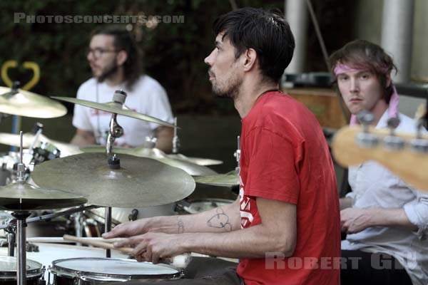 YURI LANDMAN - 2011-05-28 - PARIS - Parc de la Villette - 